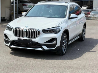 2022 BMW X1 Long 20Li sDrive II (F48) Рестайлинг, белый, 2390000 рублей, вид 2