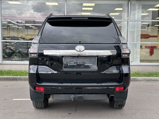 2016 Toyota Land Cruiser Prado 150 Series Рестайлинг 1, чёрный, 3750000 рублей, вид 5