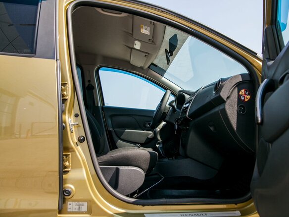 2015 Renault Sandero Stepway II, зелёный - вид 10