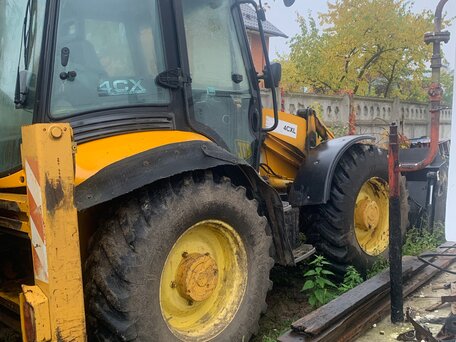2004 JCB 4CX, 5500000 рублей, вид 2