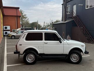 2001 Lada (ВАЗ) 2121 (4x4) I Рестайлинг, белый, 295000 рублей, вид 3