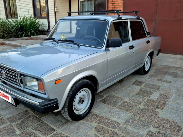 2011 Lada (ВАЗ) 2107, серебристый, 270000 рублей - вид 6