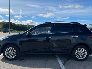 2020 Kia Rio X-Line IV, чёрный, 1595000 рублей, вид 4