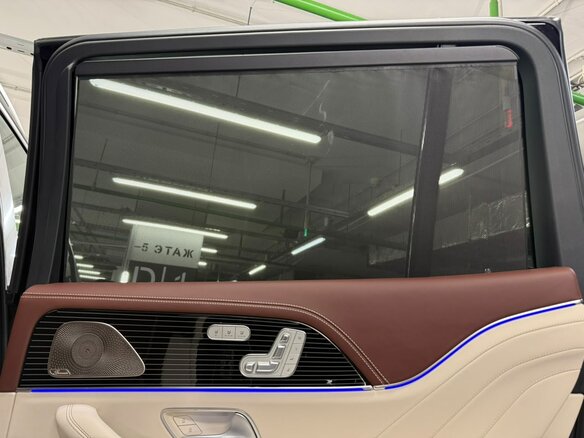 2026 Mercedes-Benz Maybach GLS 600 I Рестайлинг, чёрный, 29980000 рублей - вид 16