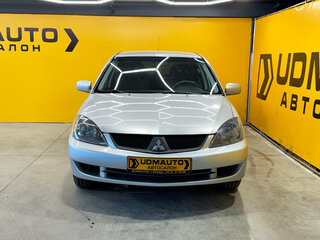 2009 Mitsubishi Lancer Classic IX Рестайлинг, серебристый, 349000 рублей, вид 3