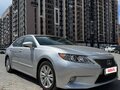 2013 Lexus ES 250 VI, серебристый, 2150000 рублей