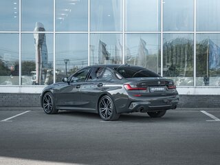 2019 BMW 3 серии 330i xDrive VII (G2x), серый, 3799000 рублей, вид 2
