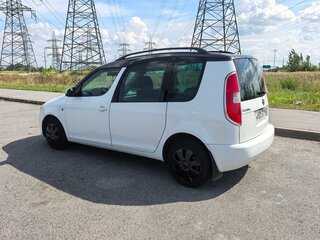 2014 Skoda Roomster I Рестайлинг, белый, 480000 рублей, вид 5