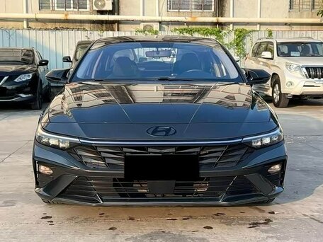 2023 Hyundai Elantra VII (CN7) Рестайлинг, серый, 1750000 рублей, вид 2