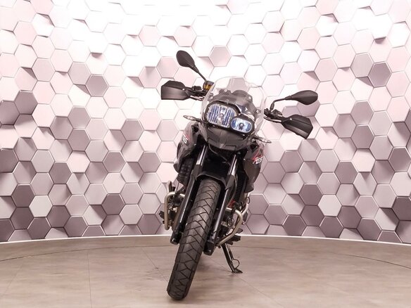 2015 BMW F 700 GS, красный - вид 4