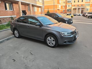 2014 Volkswagen Jetta VI, серый, 850000 рублей, вид 3