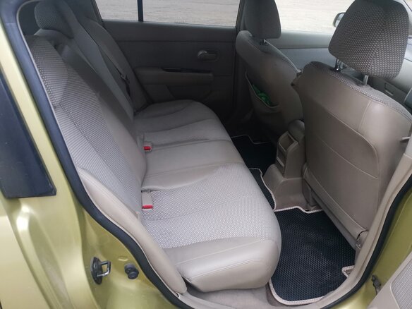 2004 Nissan Tiida I, серый, 390000 рублей - вид 8
