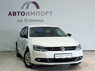 2013 Volkswagen Jetta VI, белый, 910000 рублей, вид 3
