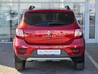 2019 Renault Sandero Stepway II Рестайлинг, красный, 1349000 рублей, вид 4