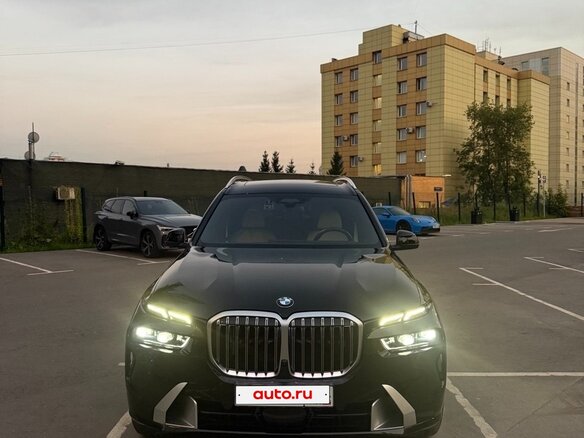 2023 BMW X7 40d I (G07) Рестайлинг, чёрный, 10900000 рублей