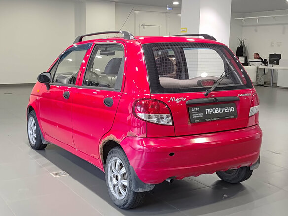 2011 Daewoo Matiz I Рестайлинг, красный, 115000 рублей - вид 6