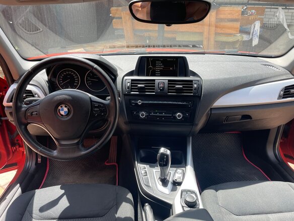 2012 BMW 1 серии 116i II (F20/F21), оранжевый, 990000 рублей - вид 13