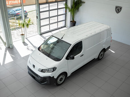 2025 Peugeot Expert, белый, 4999000 рублей, вид 4