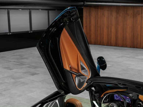 2019 McLaren 720S, синий, 26320000 рублей - вид 17