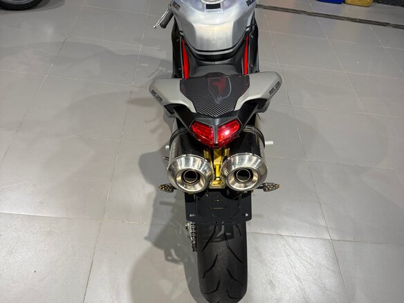 2013 Ducati 848, серебристый, 565000 рублей - вид 6