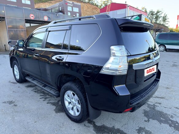 2014 Toyota Land Cruiser Prado 4-speed 150 Series Рестайлинг 1, чёрный, 3000000 рублей - вид 11