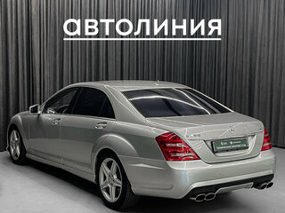 2006 Mercedes-Benz S-Класс 450 V (W221), серебристый, 1450000 рублей, вид 5
