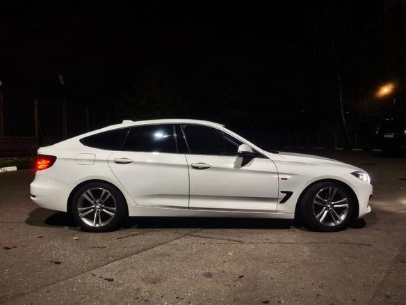 2014 BMW 3 серии Gran Turismo 320d xDrive VI (F3x), белый, 2220000 рублей - вид 2