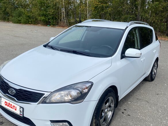2011 Kia Ceed I Рестайлинг, белый