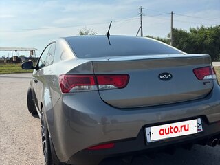 2010 Kia Cerato Koup II, серый, 815000 рублей, вид 3
