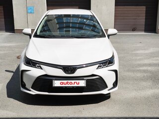 2022 Toyota Corolla XII (E210), белый, 2100000 рублей, вид 1