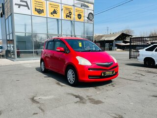 2005 Toyota Ractis I, красный, 779999 рублей, вид 4