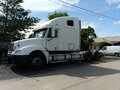 2004 Freightliner Columbia, белый, 2000000 рублей - вид 2