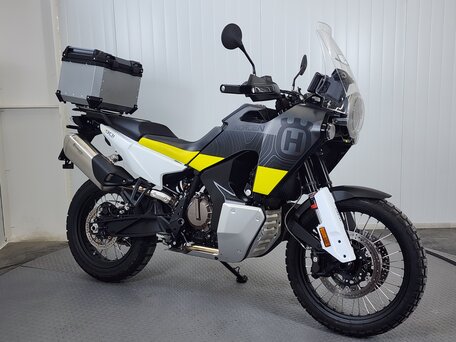 2023 Husqvarna Norden 901, чёрный, 1299000 рублей, вид 2