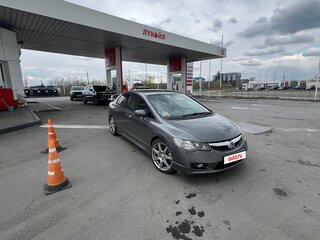 2009 Honda Civic VIII Рестайлинг, серый, 780000 рублей, вид 1