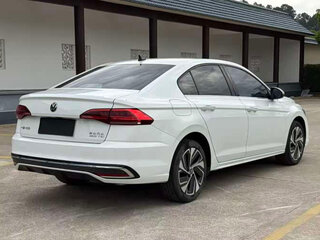 2022 Volkswagen Bora III, белый, 1250000 рублей, вид 4