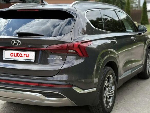 2021 Hyundai Santa Fe IV Рестайлинг, коричневый, 2600000 рублей - вид 10