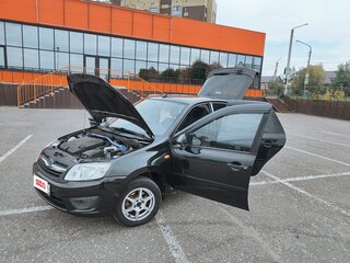 2015 Lada (ВАЗ) Granta I, чёрный, 350000 рублей, вид 2