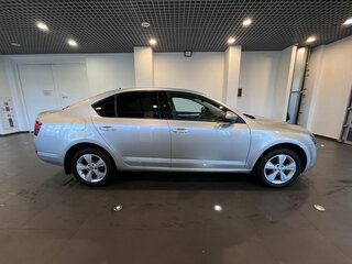 2013 Skoda Octavia III (A7), серебристый, 1280000 рублей, вид 2