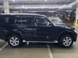 2008 Mitsubishi Pajero IV, чёрный, 1580000 рублей, вид 2