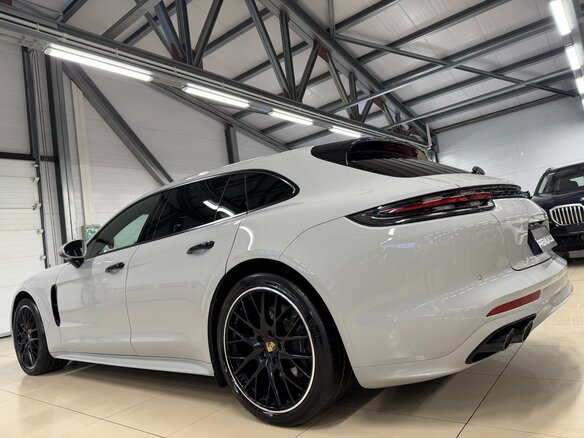 2019 Porsche Panamera 4 Sport Turismo II, серый, 8499000 рублей - вид 17