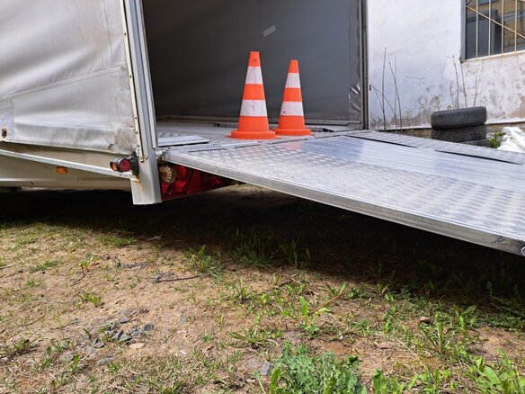 2008 Mercedes-Benz Sprinter, серебристый, 4000000 рублей - вид 26
