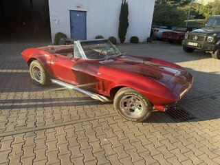 1965 Chevrolet Corvette C2, красный, 6440000 рублей, вид 1