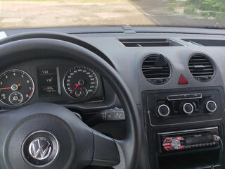2013 Volkswagen Caddy III Рестайлинг, белый, 520000 рублей, вид 5