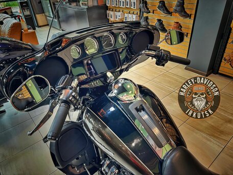 2019 Harley-Davidson Ultra Limited, коричневый, 3000000 рублей, вид 5