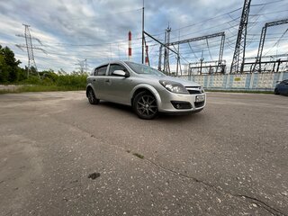2004 Opel Astra H, серебристый, 385000 рублей, вид 4
