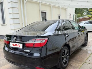 2018 Toyota Camry VII (XV50) Рестайлинг 2, чёрный, 2850000 рублей, вид 3