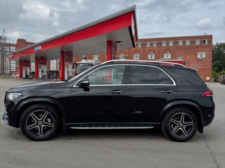 2021 Mercedes-Benz GLE 300 d II (V167), чёрный, 7300000 рублей, вид 3