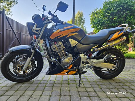 2001 Honda CB 900F Hornet, чёрный, 600000 рублей, вид 2