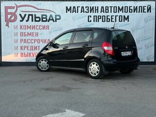 2009 Mercedes-Benz A-Класс 150 II (W169) Рестайлинг, чёрный, 570000 рублей, вид 4