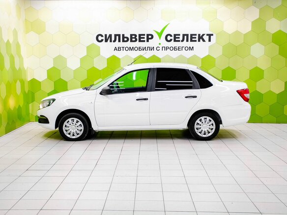 2020 Lada (ВАЗ) Granta I Рестайлинг, белый, 470000 рублей - вид 6